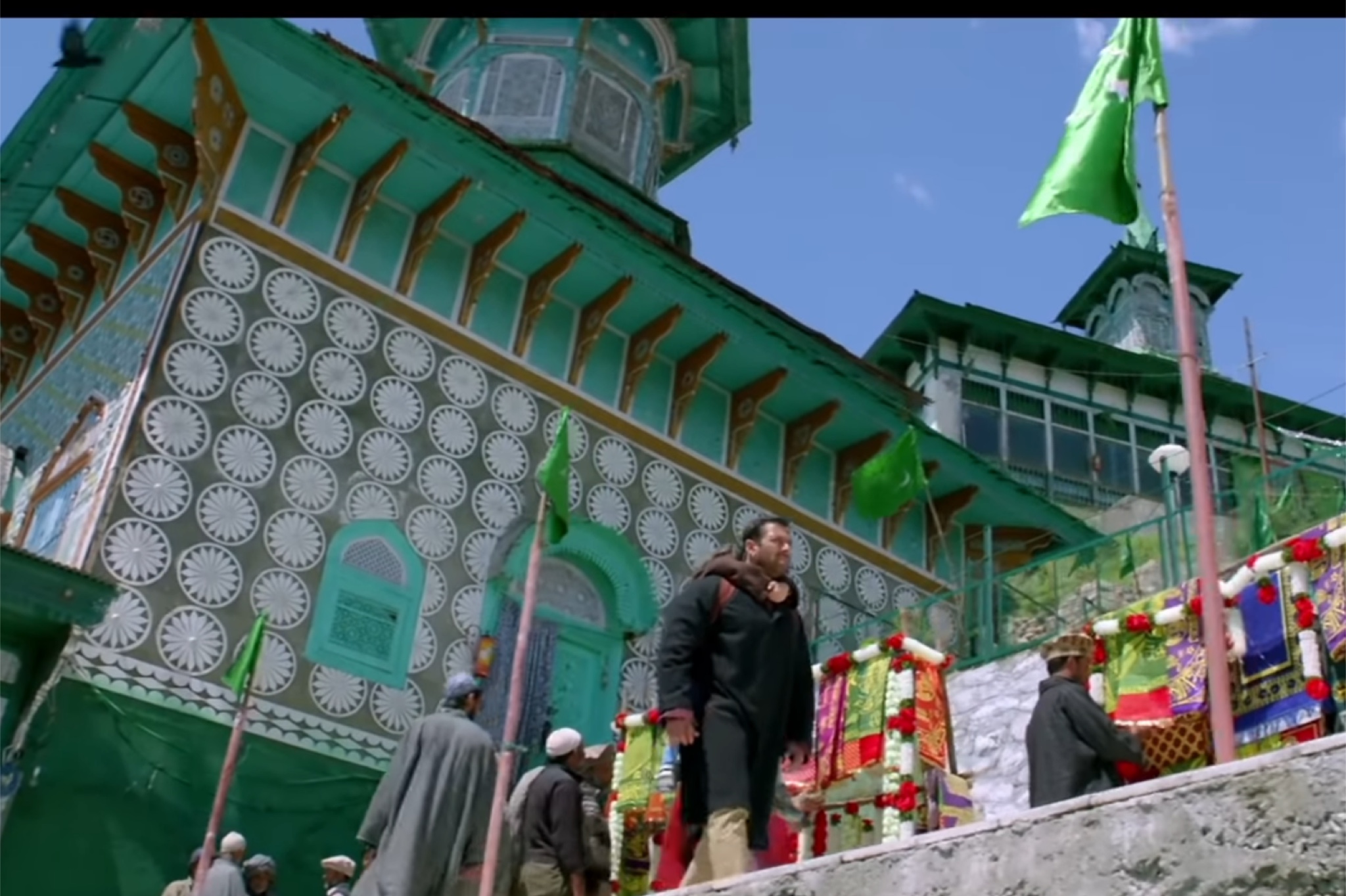 Bajrangi Bhaijaan (2015): A Review
